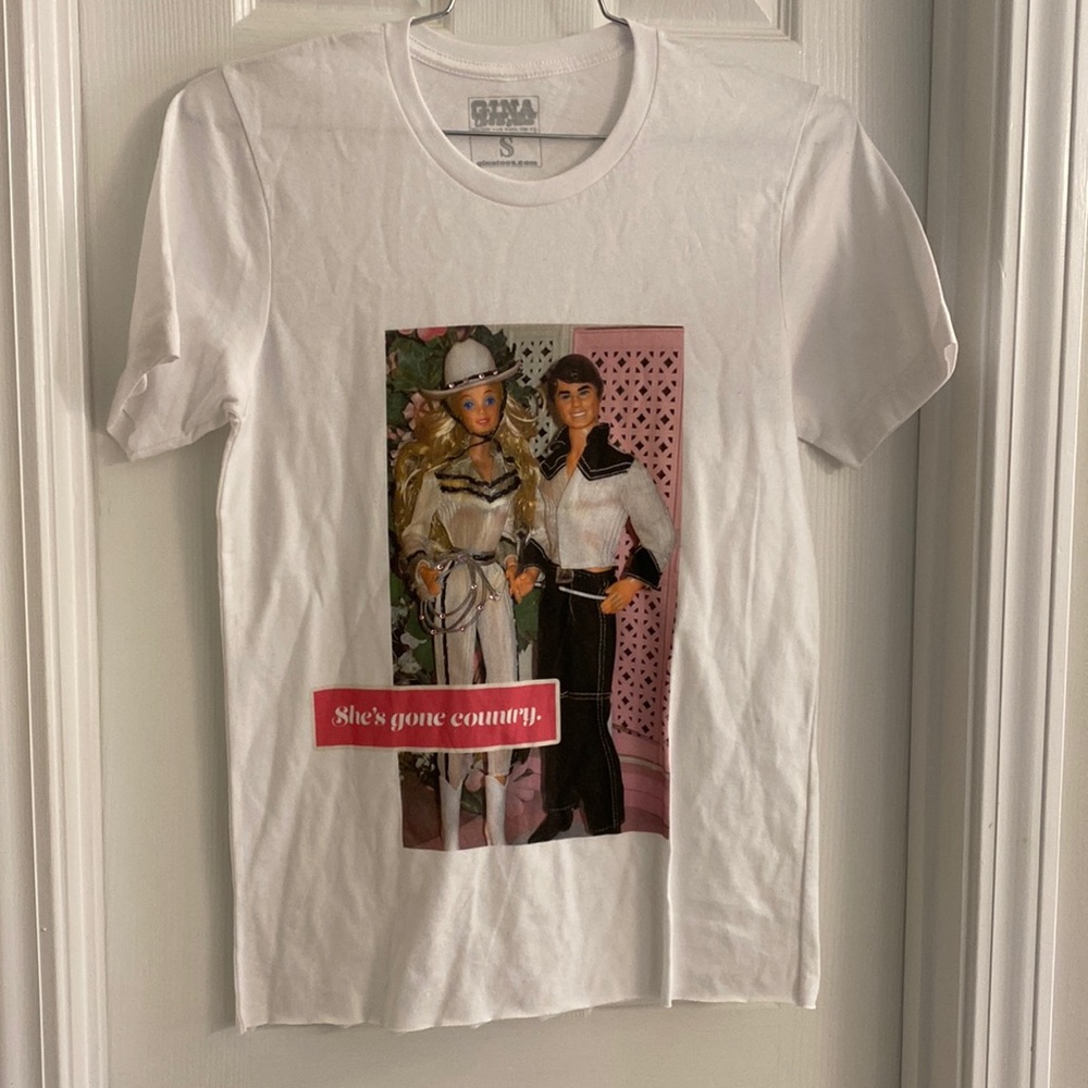 She’s gone country Barbie and Ken tee